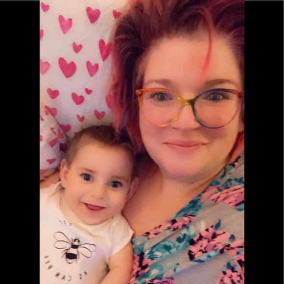 💗💗💗Meet your Posher! 💗💗💗 - Picture 3 of 6